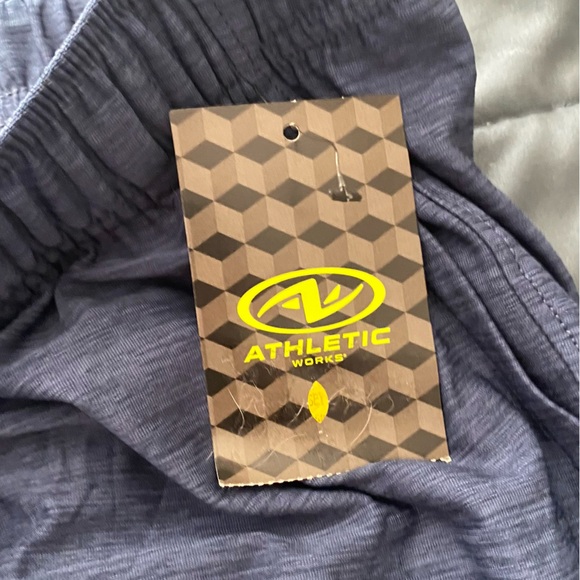 Men’s set of comfy joggers, relax fit T-shirt and shorts with pockets XLT/2XL - Picture 10 of 17